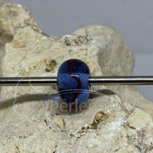 Fadenauflageperle hellblau/rot