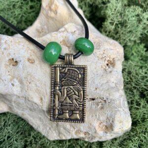 Torslunda Amulett Krieger mit Glasperlen