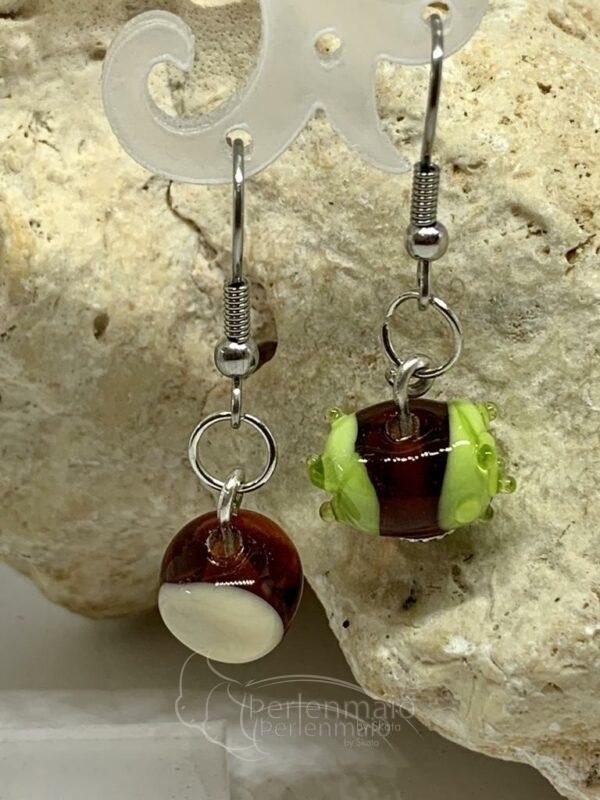 Ohrstecker Glasperlen Kastanie