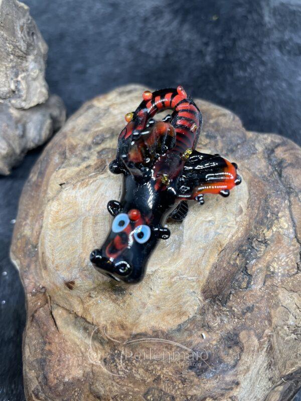 Drache Dreki schwarz/rot